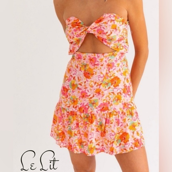 Le Lis Pink Orange Floral Cutout Mini Dress Feminine Vacation NWT Summer - Picture 2 of 7